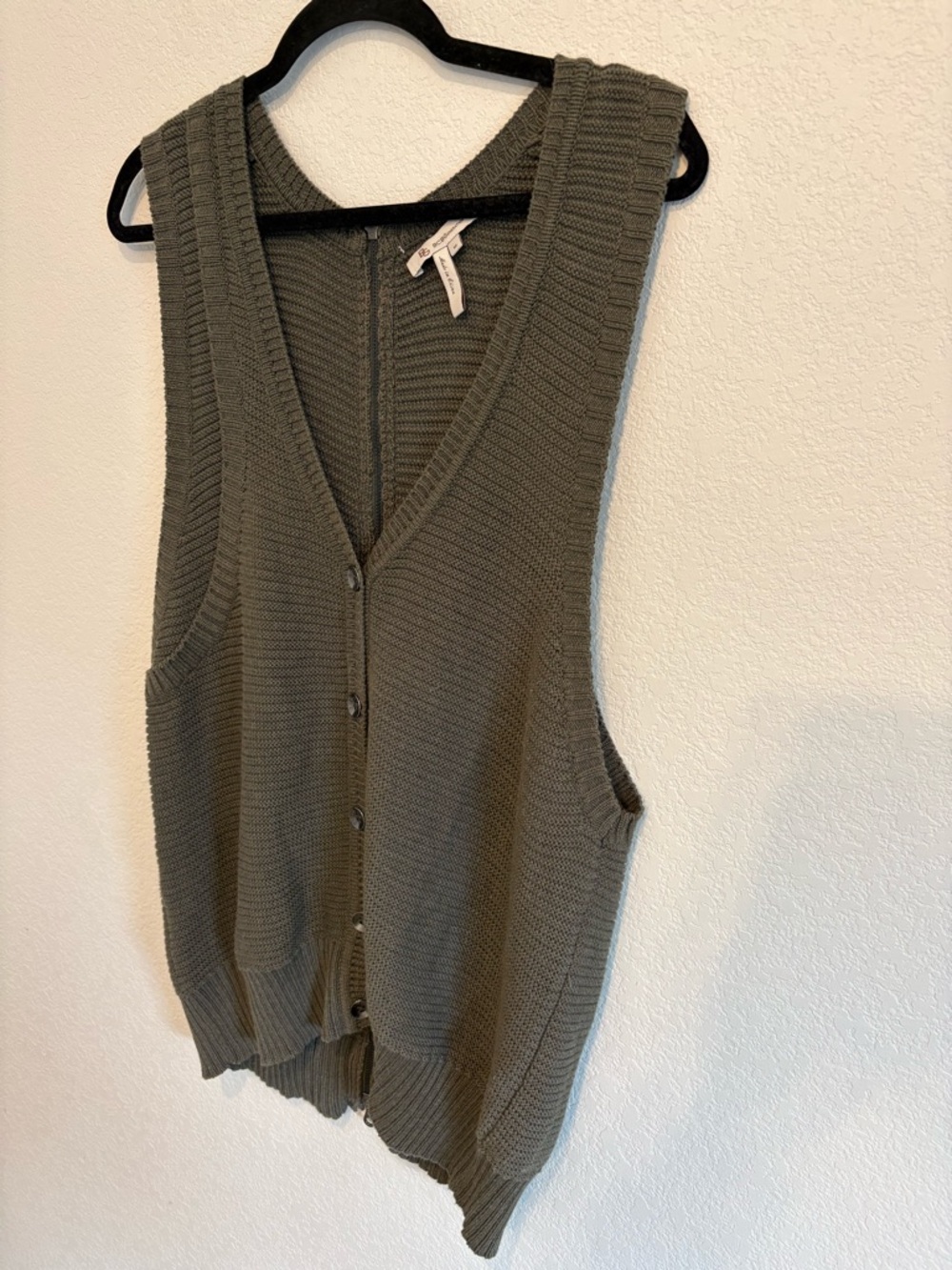 BCBGeneration Sweater Women’s Vest Medium Olive Green Button Front Knit - Picture 4 of 12